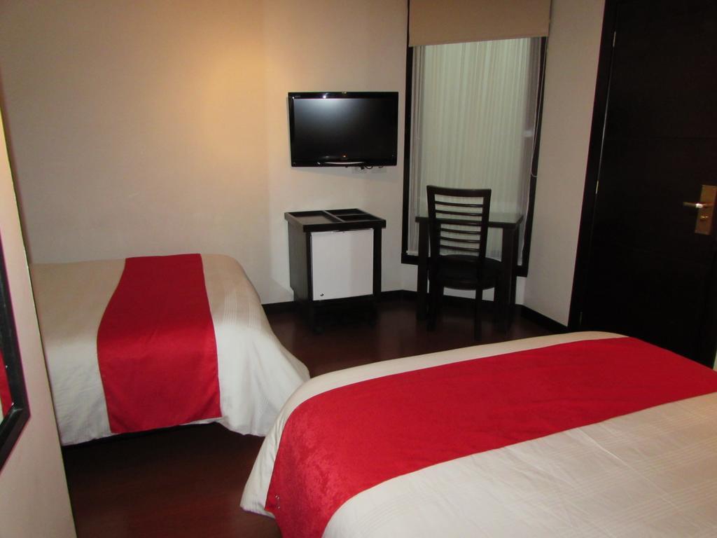 Hotel Emporium Богота Екстериор снимка