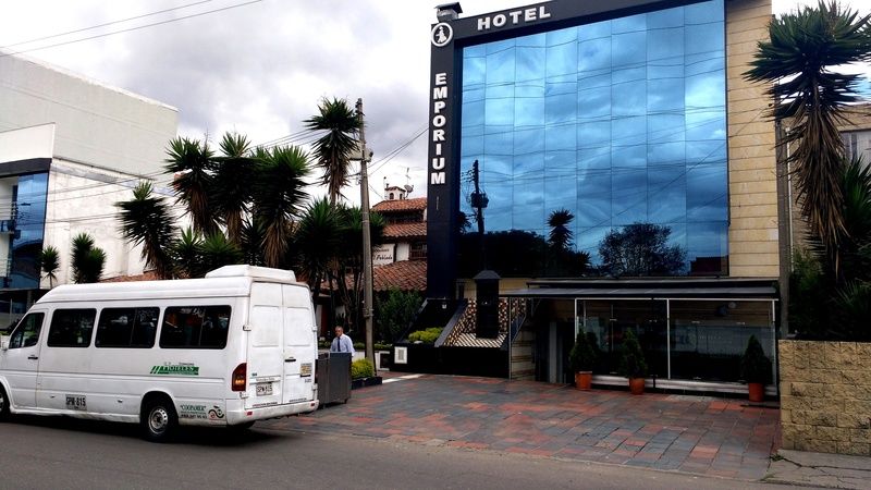 Hotel Emporium Богота Екстериор снимка