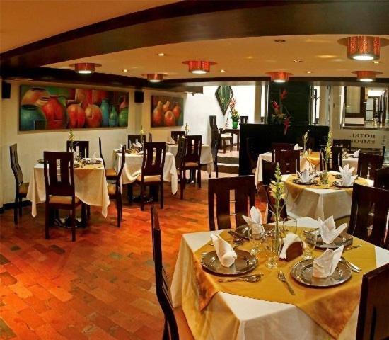 Hotel Emporium Богота Екстериор снимка