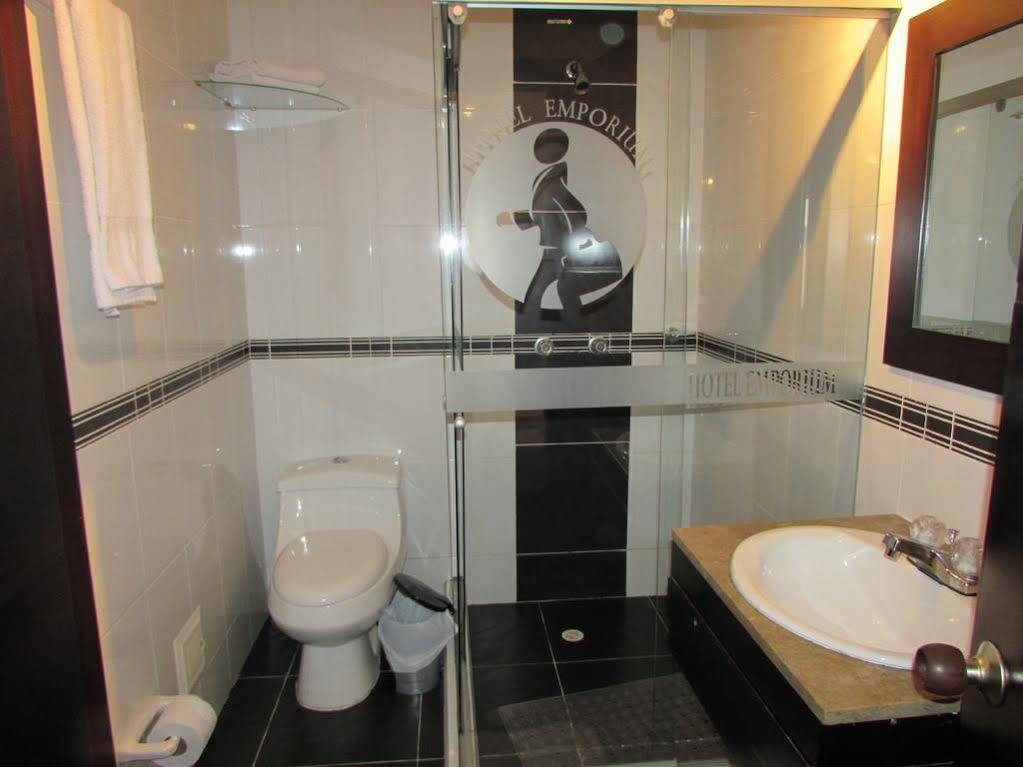 Hotel Emporium Богота Екстериор снимка